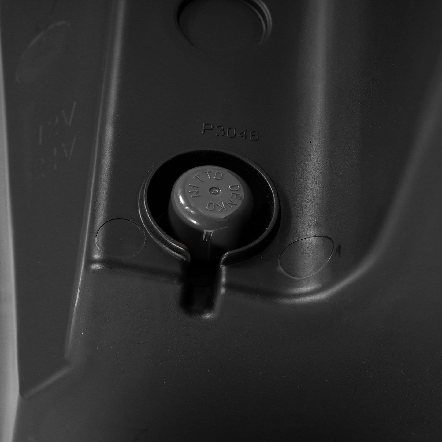 19-24 Ram 2500/3500/4500/5500 LUXX-Series LED Projector Headlights Black | AlphaRex