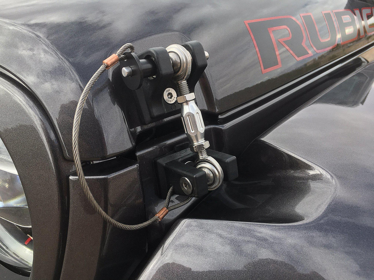 2018-2025 Jeep Gladiator JT WranglerJL JLU Hood Hold Down