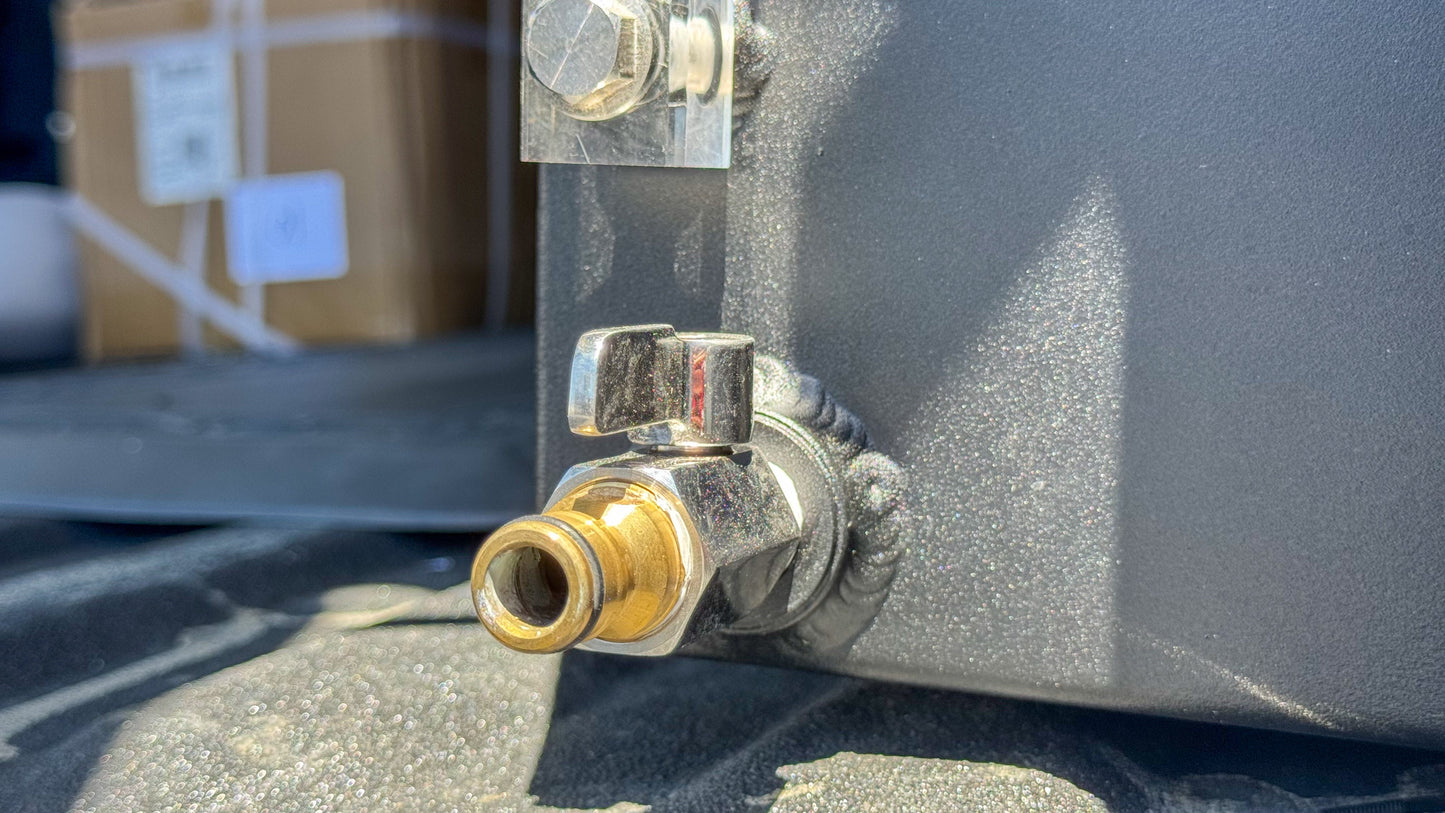 15-Gallon In-Bed Truck Water Tank – Rugged, Leak-Proof, and Built for Extreme Off-Roading