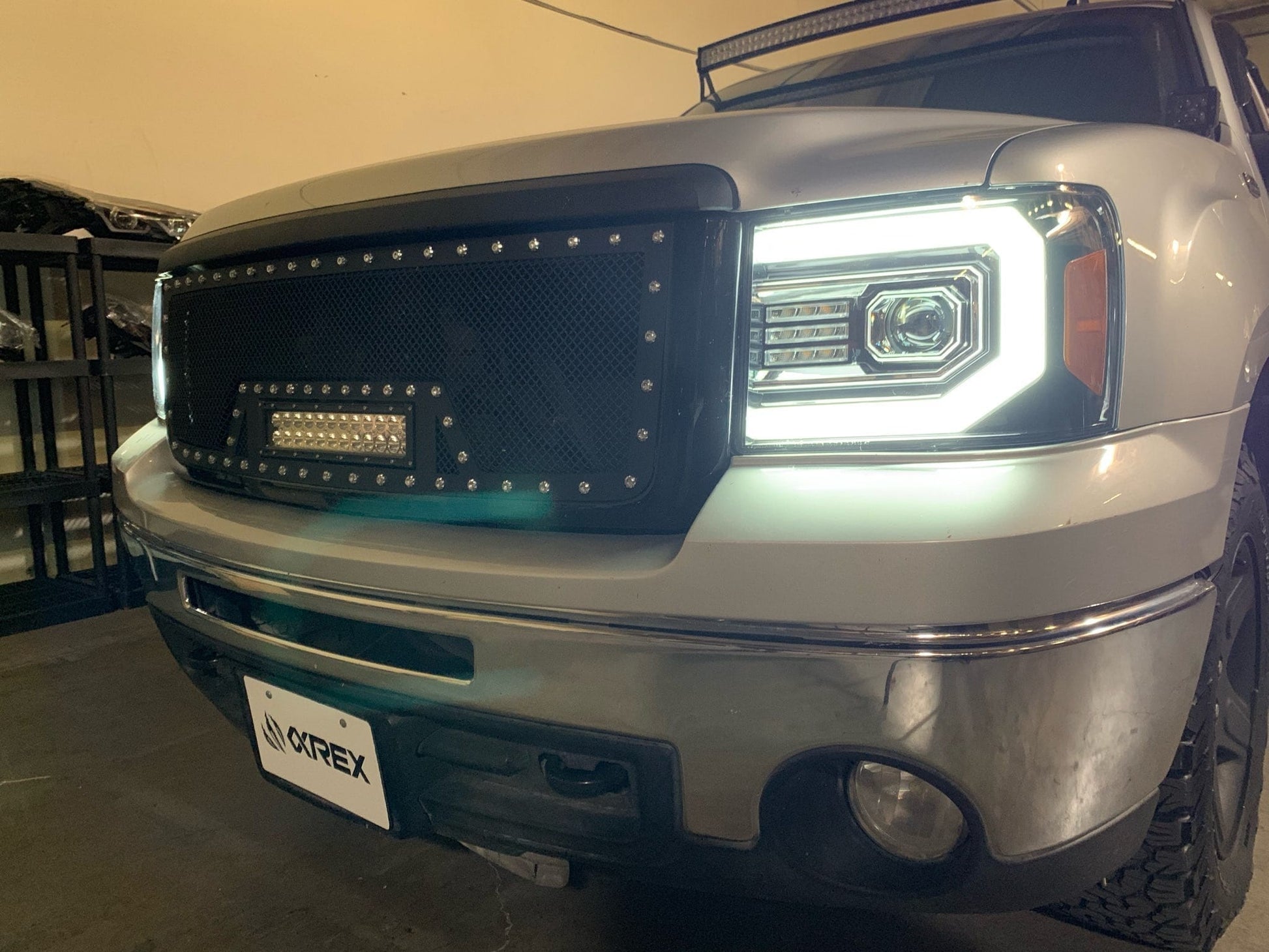 07-13 GMC Sierra PRO-Series Halogen Projector Headlights Black | AlphaRex