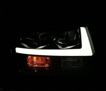 07-14 Chevrolet Tahoe/Suburban/07-13 Avalanche LUXX-Series LED Projector Headlights Black | AlphaRex