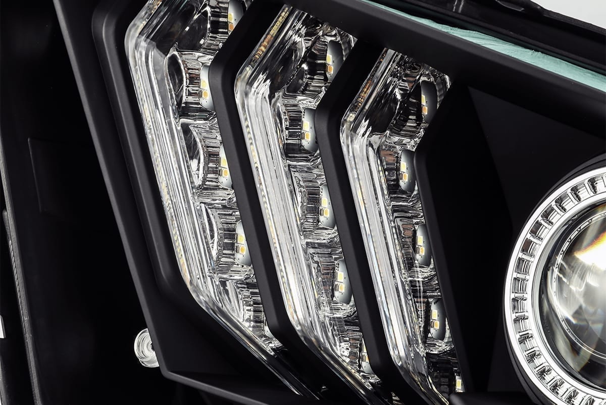 10-12 Ford Mustang LUXX-Series LED Projector Headlights Black | AlphaRex