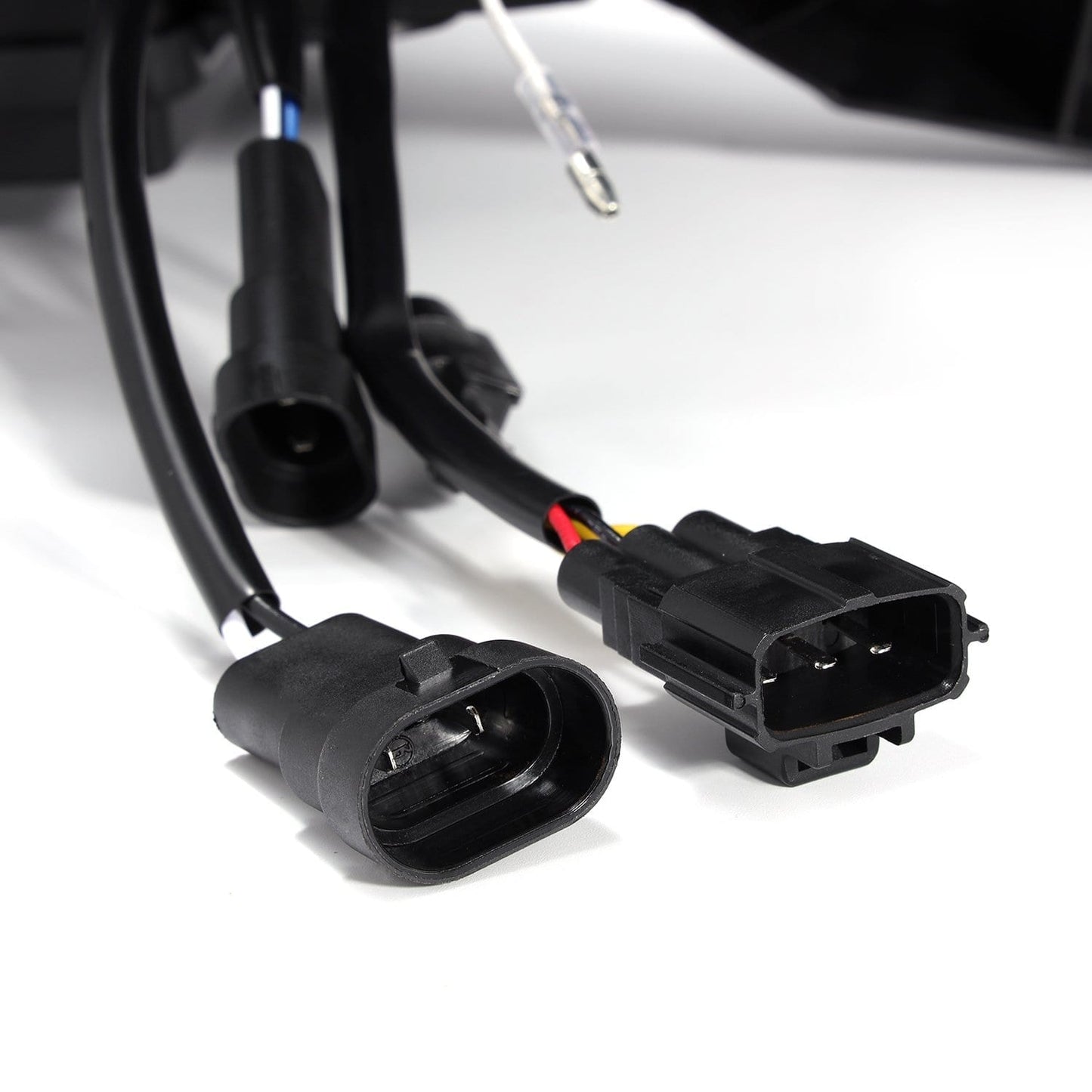 11-20 Toyota Sienna LUXX-Series Projector Headlights Black | AlphaRex