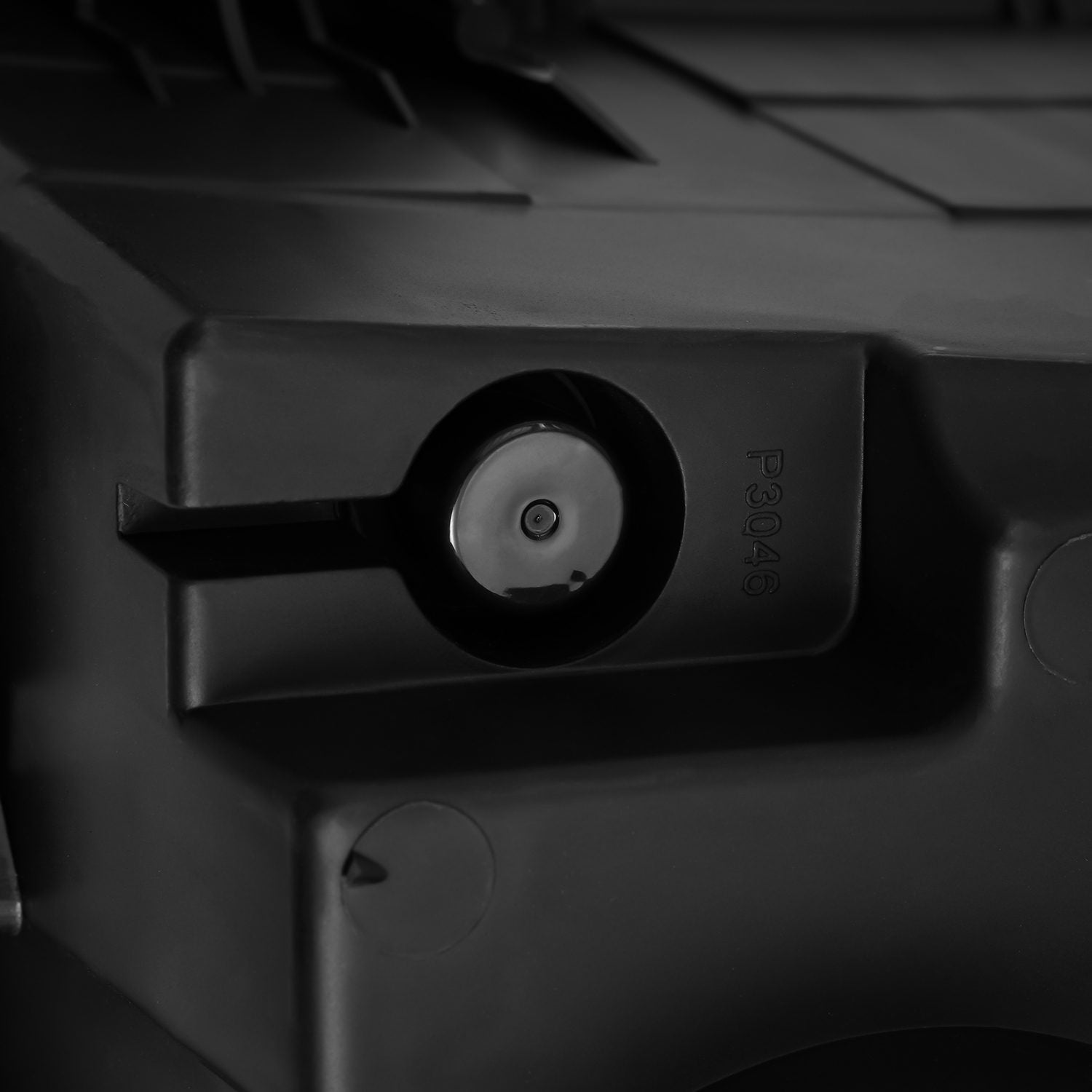 14-15 Chevrolet Silverado PRO-Series Halogen Projector Headlights Black | AlphaRex