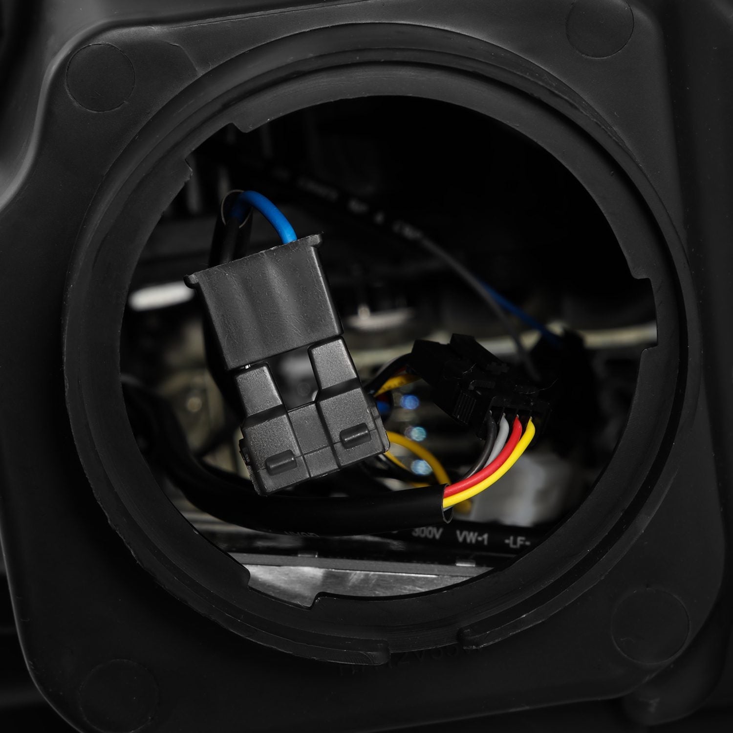 16-18 Chevrolet Silverado 1500 LUXX-Series LED Projector Headlights Alpha-Black | AlphaRex