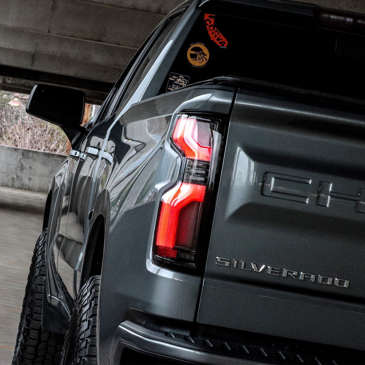 19-25 Chevrolet Silverado 1500 / 20-25 Silverado 2500HD/3500HD LUXX-Series LED Tail Lights Alpha-Black | AlphaRex