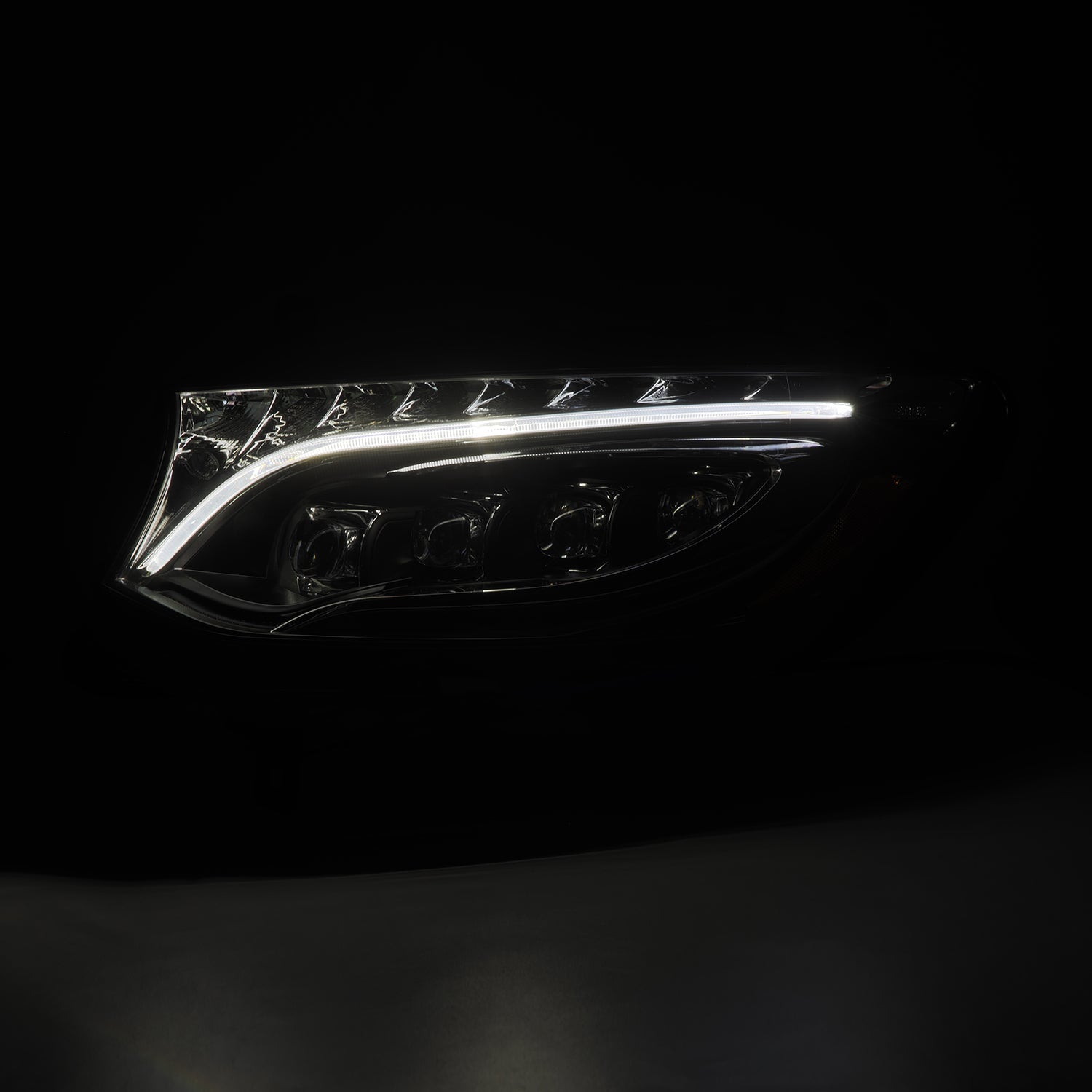 19-25 Mercedes-Benz Sprinter NOVA-Series LED Projector Headlights Black | AlphaRex