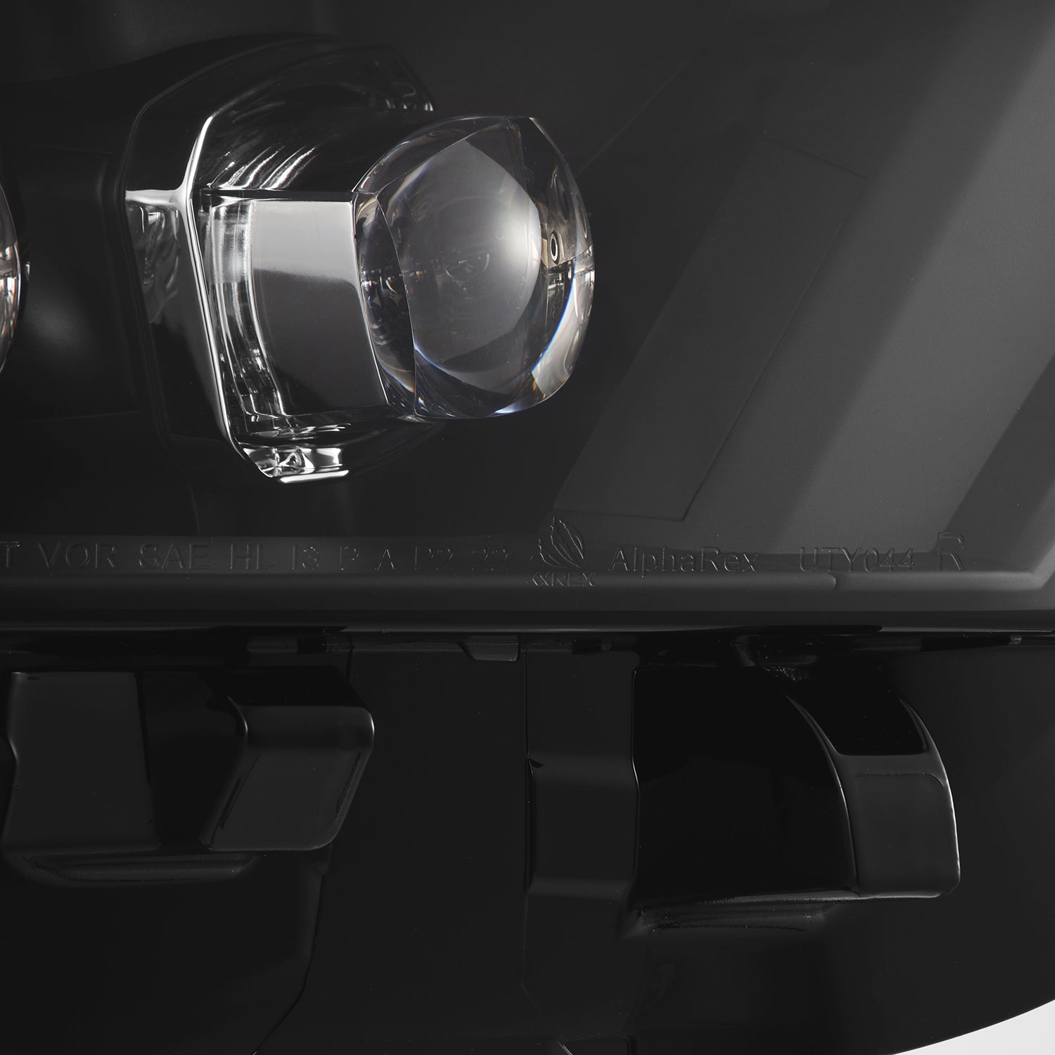 19-25 Toyota RAV4 (Low Trim) NOVA-Series LED Projector Headlights Black | AlphaRex