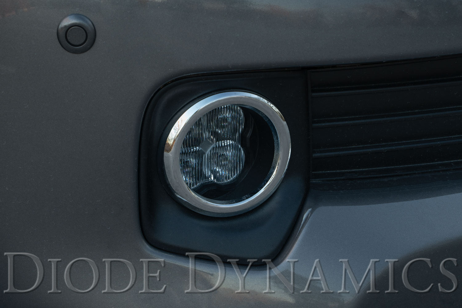 2012_lexus_gx460_ss3_fog_creative_close_off.jpg