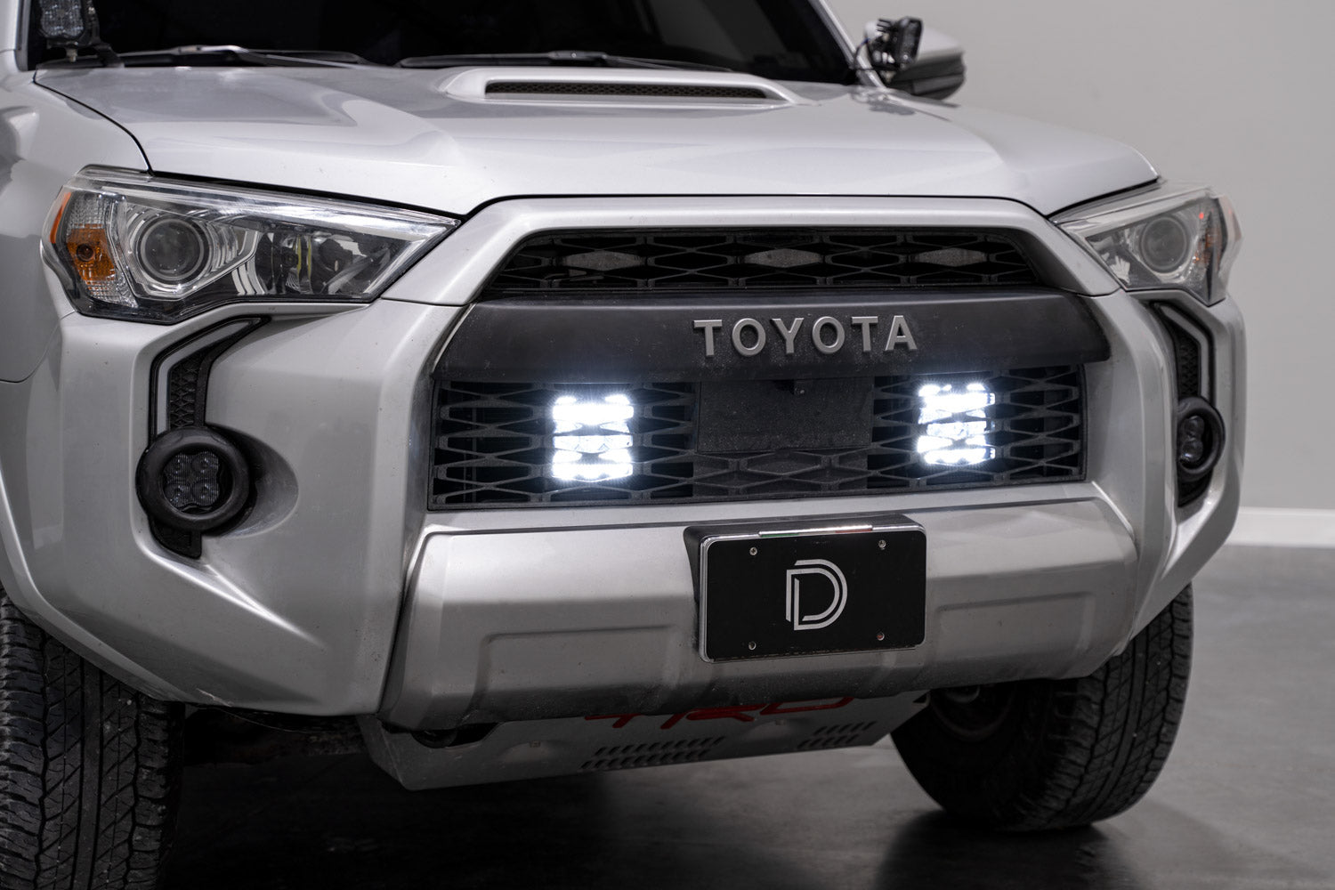 2020_4runner_ss5_2pod_studio_angle_mid_on.jpg
