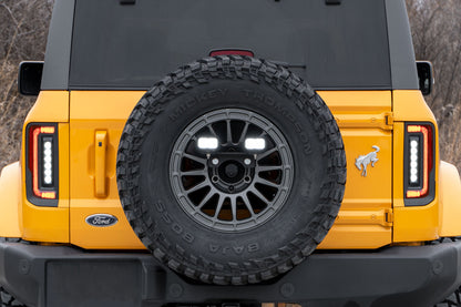 2021_ford_bronco_creative_straight_reverse_ssc2_reverse_light_crop.jpg