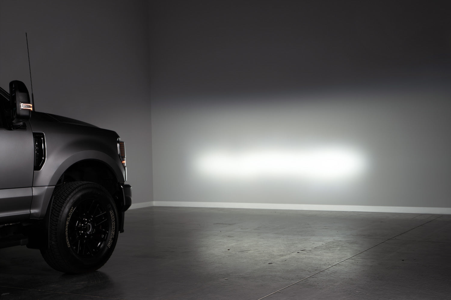 2021_ford_f350_studio_output_ss5_bumper.jpg