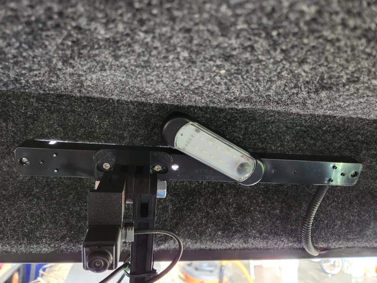 Pivot Arm Mount - Inside Topper for Fiberglass Shells