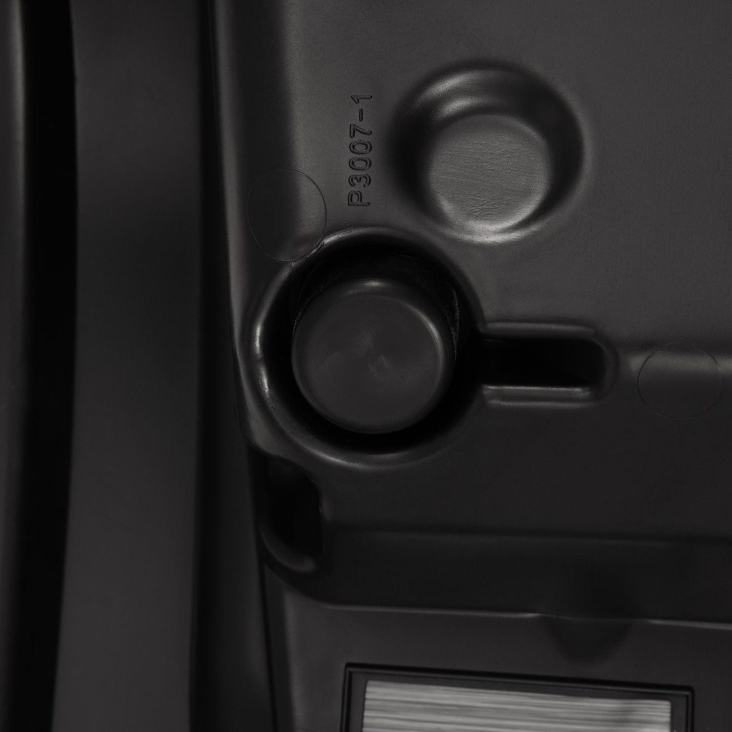 21-23 Ford F150/F150 Raptor LUXX-Series LED Tail Lights Black-Red | AlphaRex