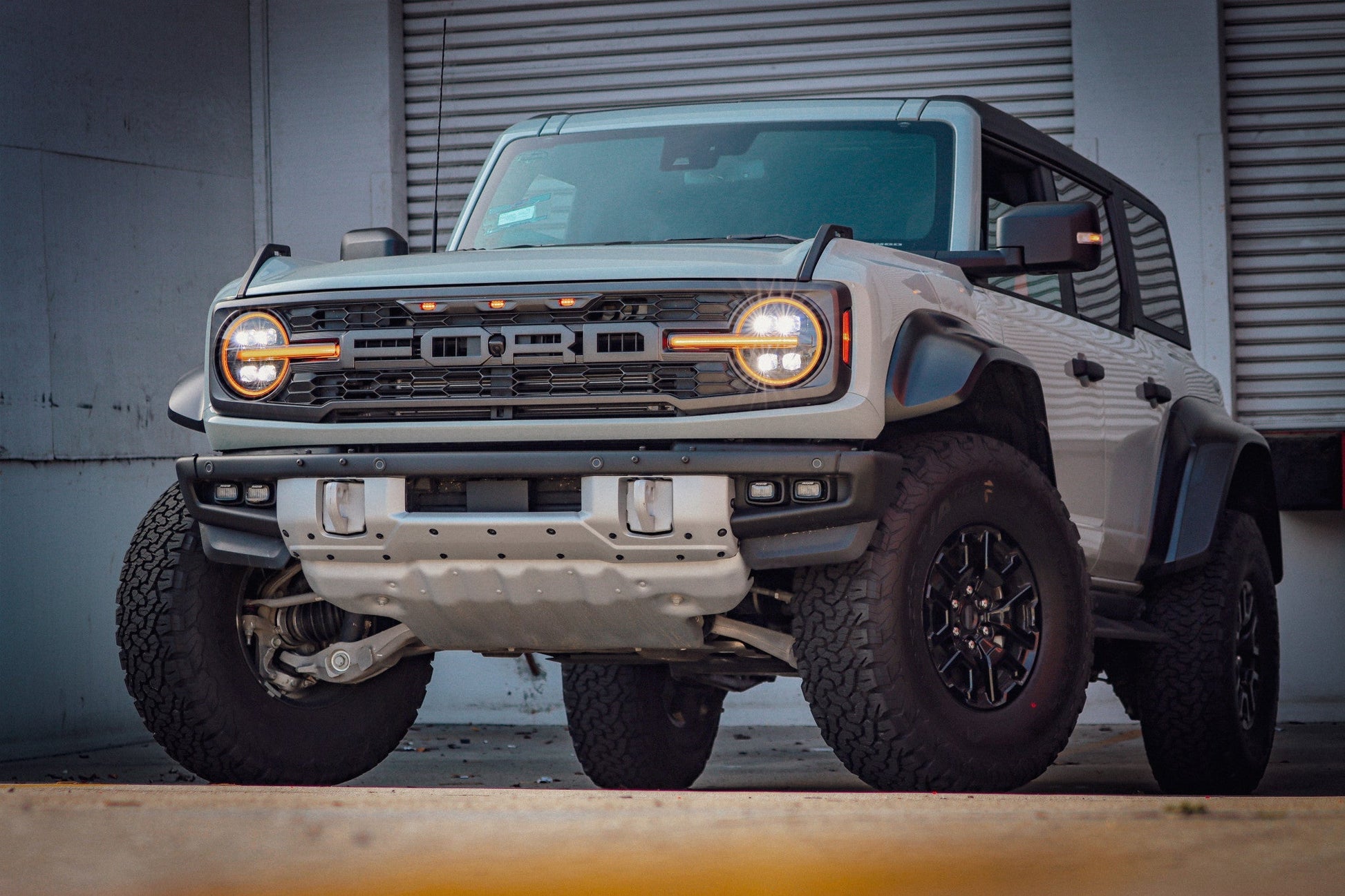 21-25 Ford Bronco / 22-25 Ford Bronco Raptor NOVA-Series LED Projector Headlights Alpha-black | AlphaRex