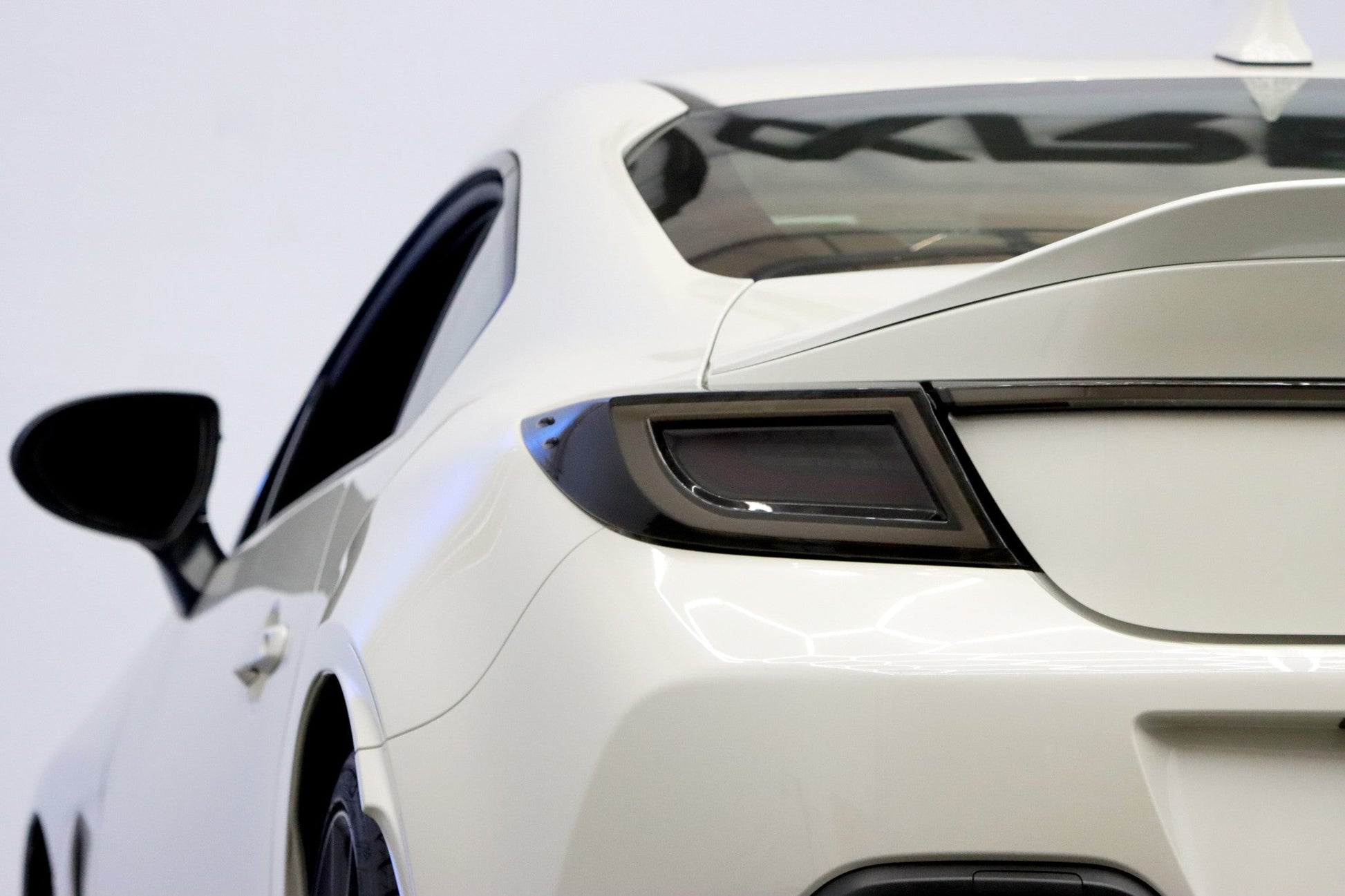 21-25 Toyota GR86/Subaru BRZ LUXX-Series LED Tail Lights Alpha-Black | AlphaRex