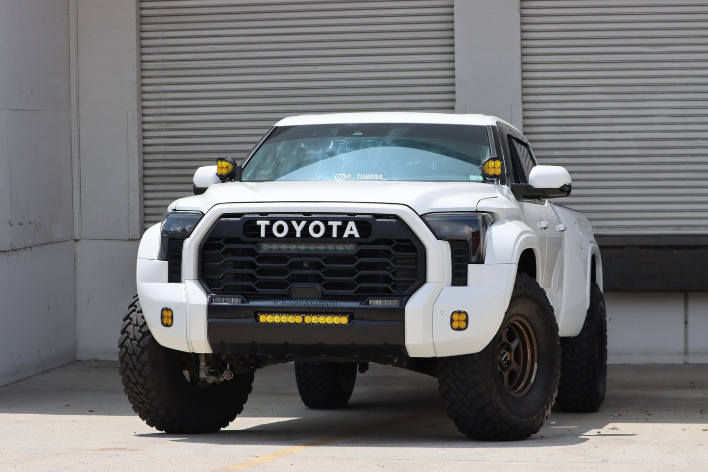 22-25 Toyota Tundra/Sequoia LUXX-Series LED Projector Headlights Black | AlphaRex