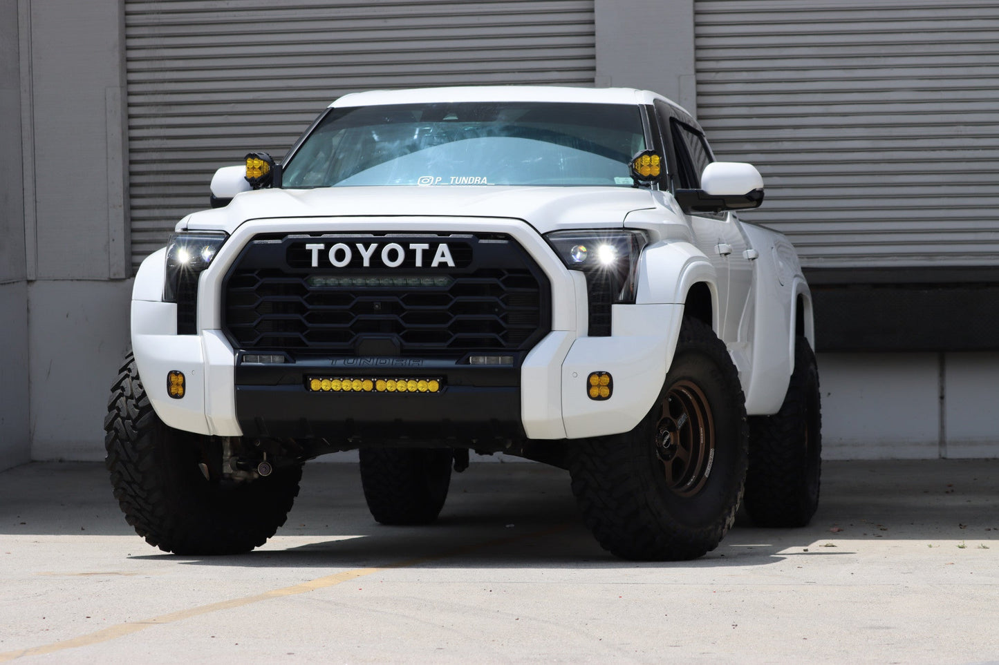 22-25 Toyota Tundra/Sequoia LUXX-Series LED Projector Headlights Black | AlphaRex