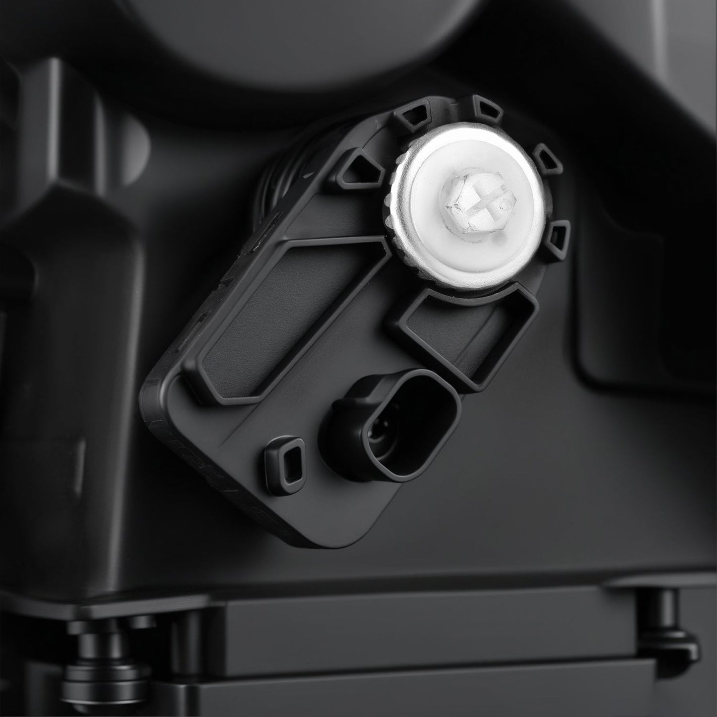 24-25 Toyota Tacoma / 25-up 4Runner LUXX-Series LED Projector Headlights Black | AlphaRex