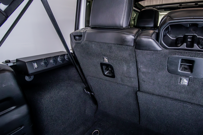2018-2023 4-Door Jeep Wrangler Outlet Box