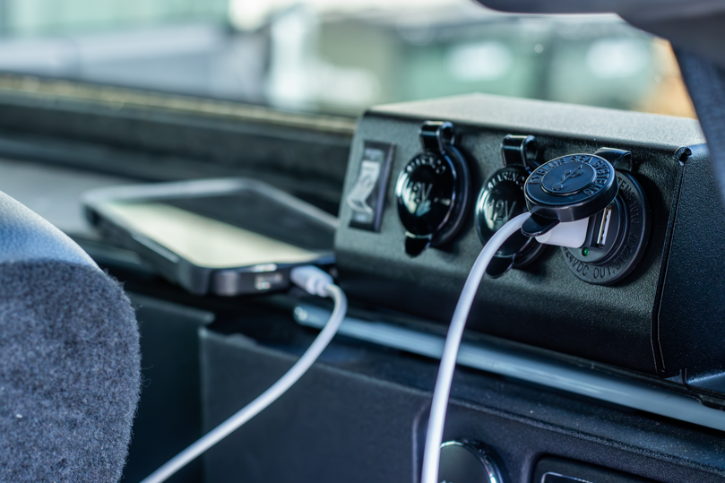 2021+ 2-Door Ford Bronco Outlet Box