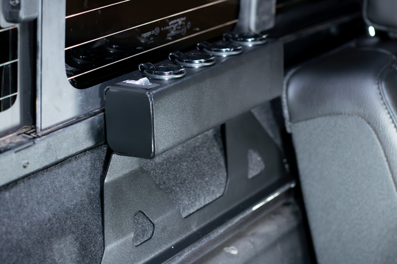 2020+ Jeep Gladiator Outlet Box