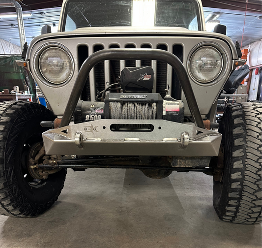 Front Diamond Series Stubby Bumper for Jeep TJ Wrangler (97-06)