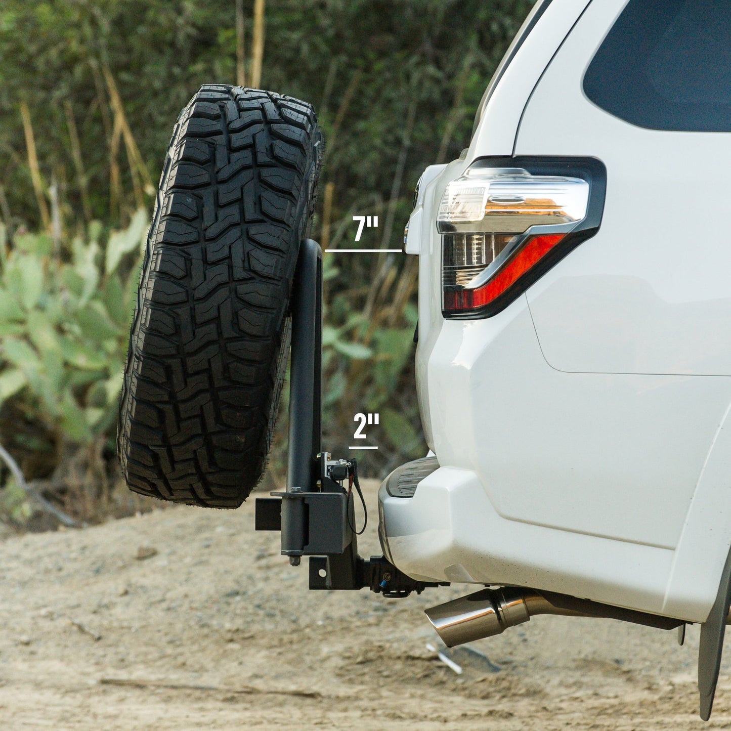 UltraSwing® Short-Fit Spare Tire Hitch Mount | RiGd Supply