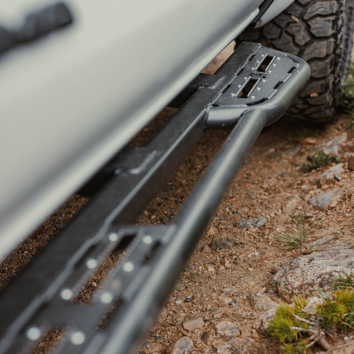 Tacoma Rock Sliders / 4th Gen / 2024+ | Hammer Black Powder Coat
