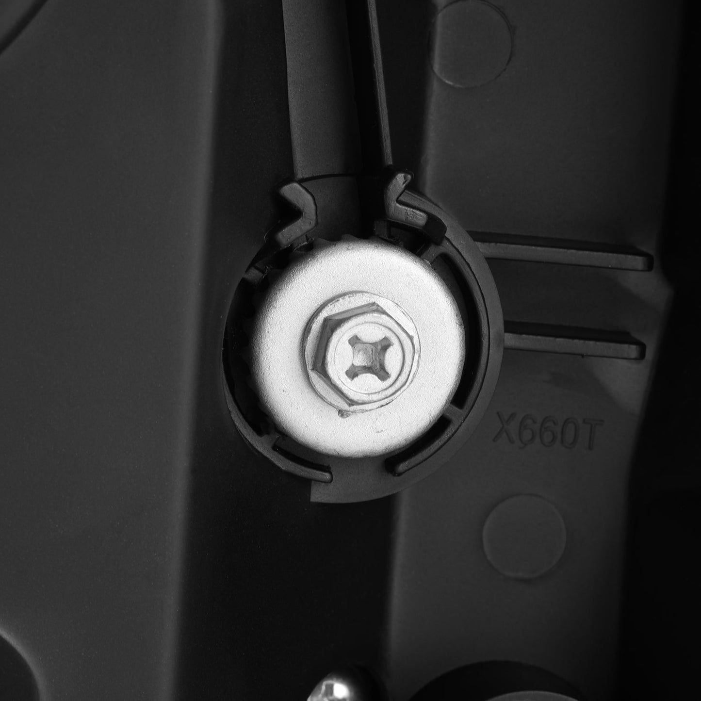 92-96 Ford F-Series/Bronco LUXX-Series LED Projector Headlights Chrome | AlphaRex