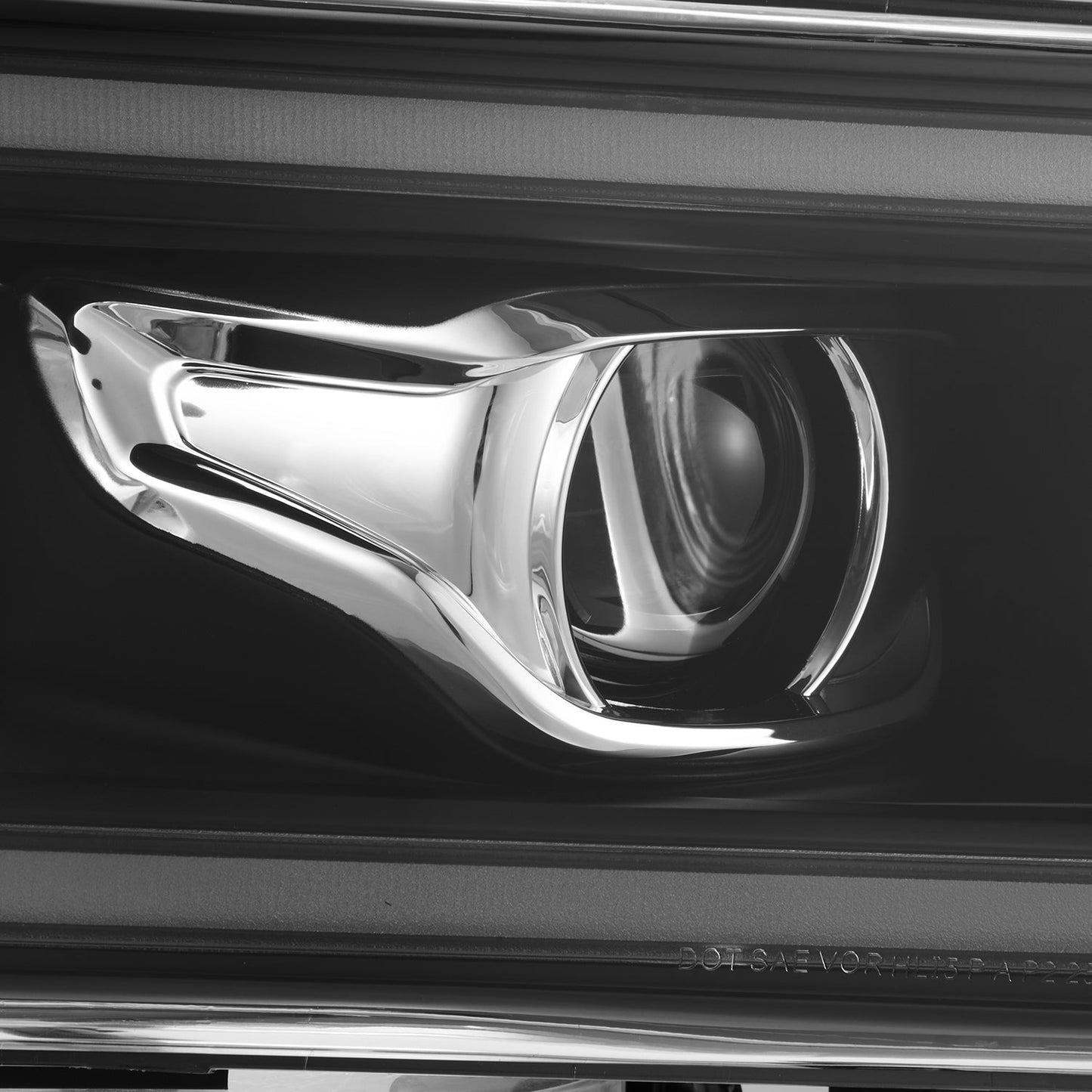 94-01 Dodge Ram 1500/94-02 Ram 2500/3500 LUXX-Series LED Headlights Black | AlphaRex