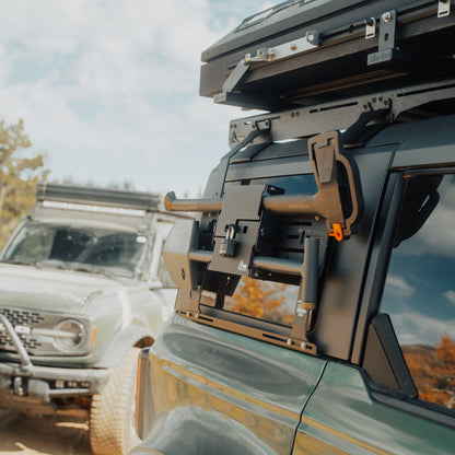 Double Tool Mount