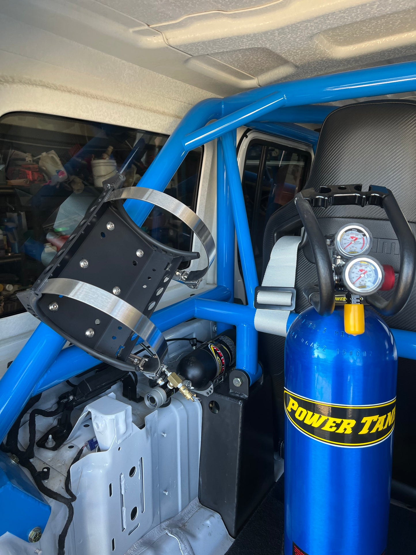 CO2 Tank COMP2 Bracket 10 lb. 15 lb. 6.9 in. Diameter Power Tank