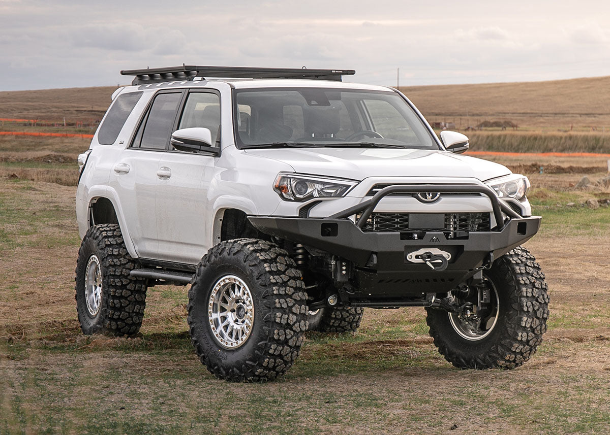 Toyota 4Runner 5th Gen (2010-2024) Hi-Lite Overland Front Bumper [PreRunner Bull Bar]