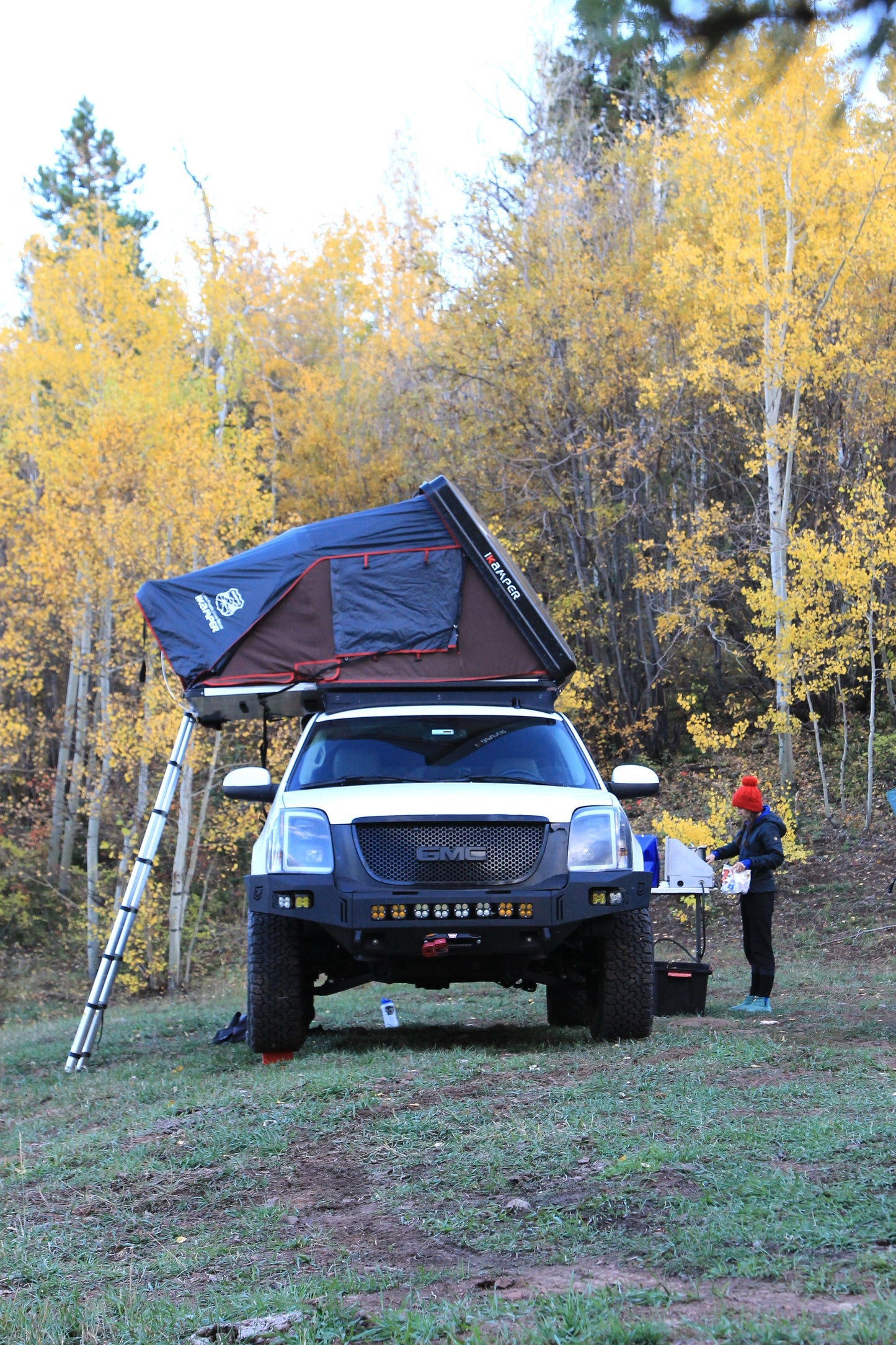 2007 - 2014  Chevy Suburban | Yukon XL Roof Rack