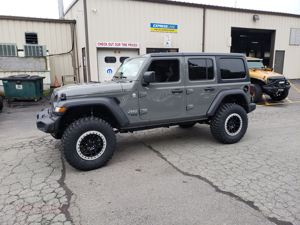 Jeep JL Lift Kit 2.5 Inch For 18-Present Wrangler JL Overland Plus Lift Kit Clayton Off Road