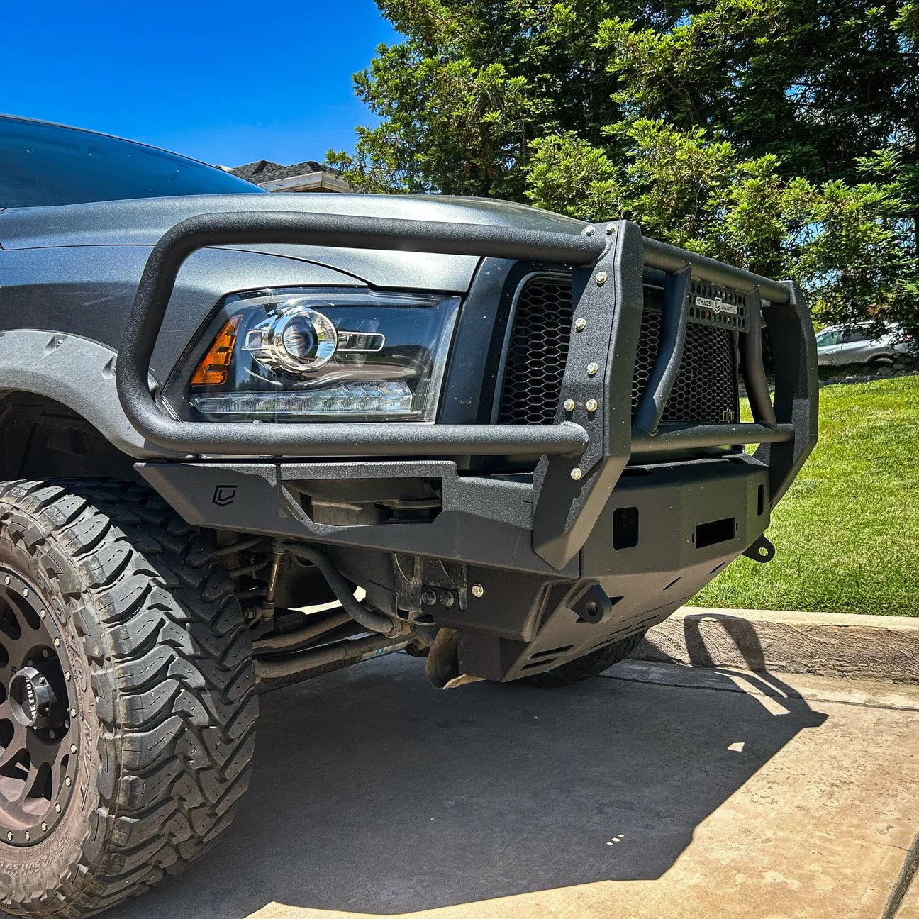 10-18 RAM 2500/3500 Octane Front Winch Bumper W/Guard No Parking Sensors Chassis Unlimited