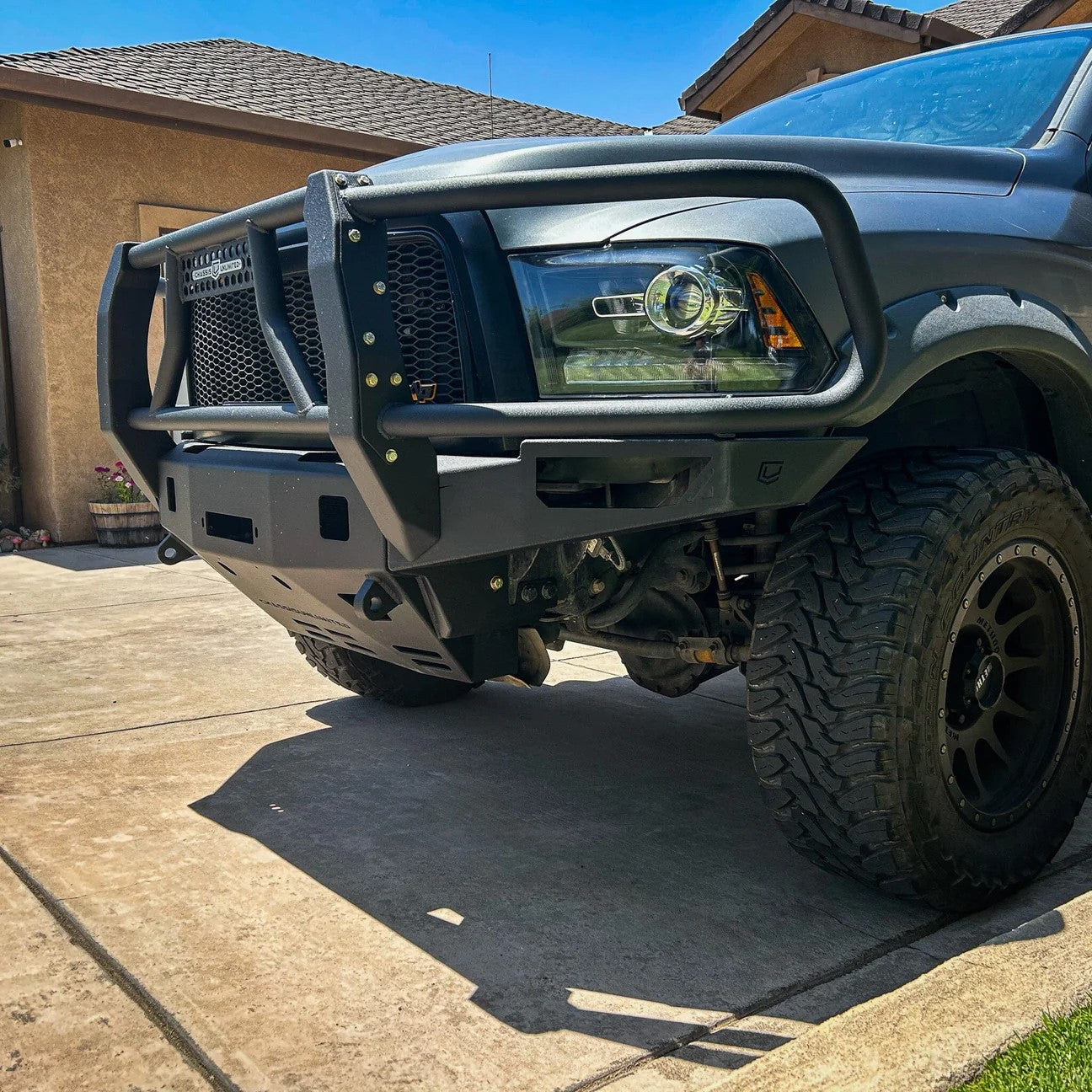 10-18 RAM 2500/3500 Octane Front Winch Bumper W/Guard No Parking Sensors Chassis Unlimited