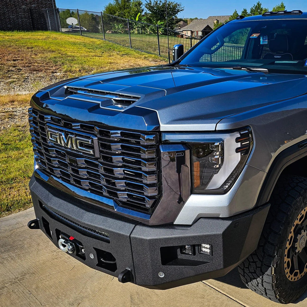 2024+ Sierra 2500/3500 Attitude Front Winch Bumper With Parking Sensors