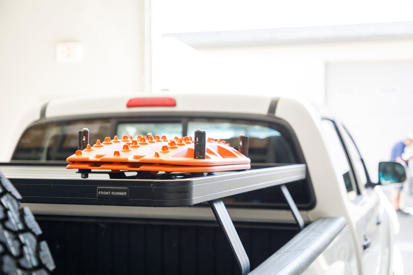 Overland Kitted Universal Mounting Plate for MAXTRAX® Mini