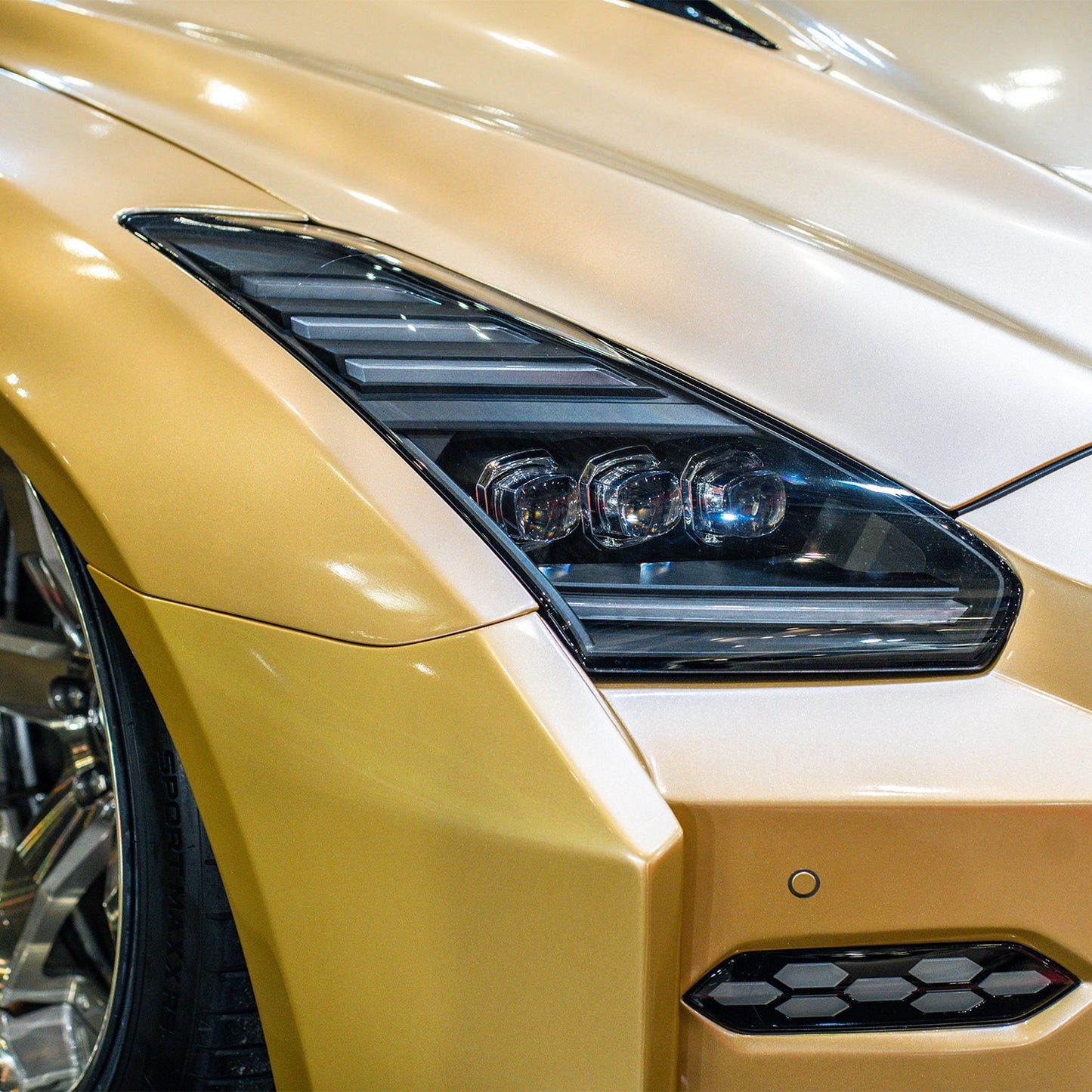 09-25 Nissan GT-R NOVA-Series LED Projector Headlights Alpha-Black | AlphaRex