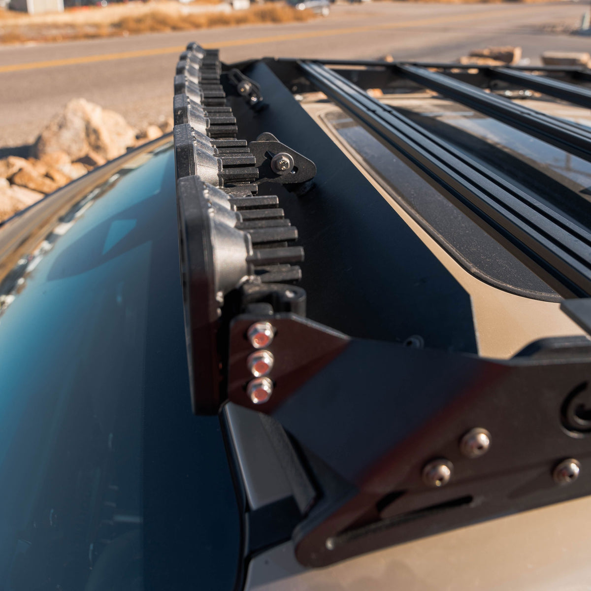 Prinsu Front-Facing Light Bar Brackets | Diode Light Pods