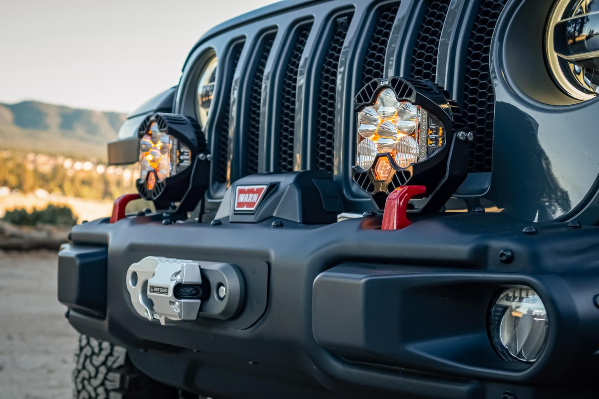LP4 Pro Bumper Light Kit