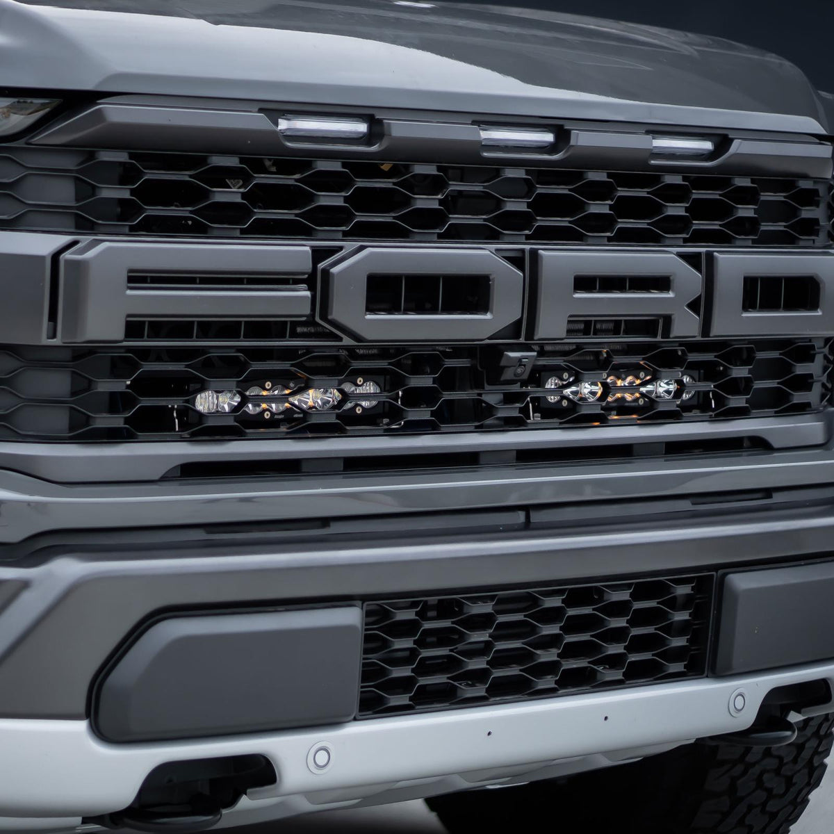 S8 10 Inch Dual Behind Grille Kit - '21-22 F-150 Raptor (Driving/Combo; Amber)