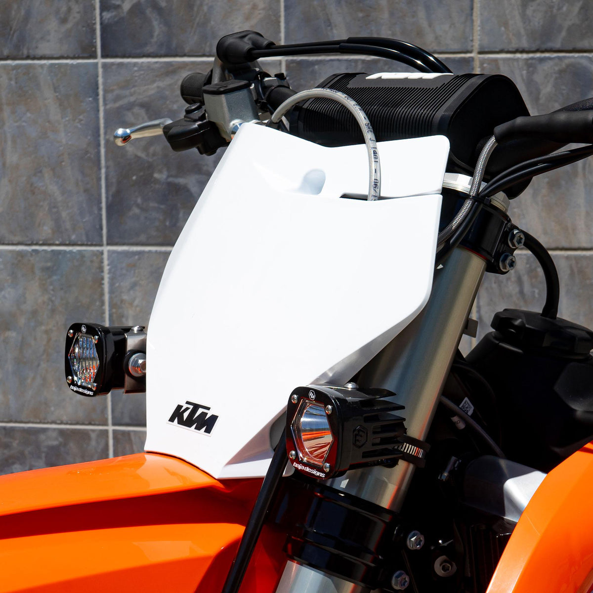 Moto S1 Auxiliary Light Kit (Universal Battery; Multi-Pattern; Clear)