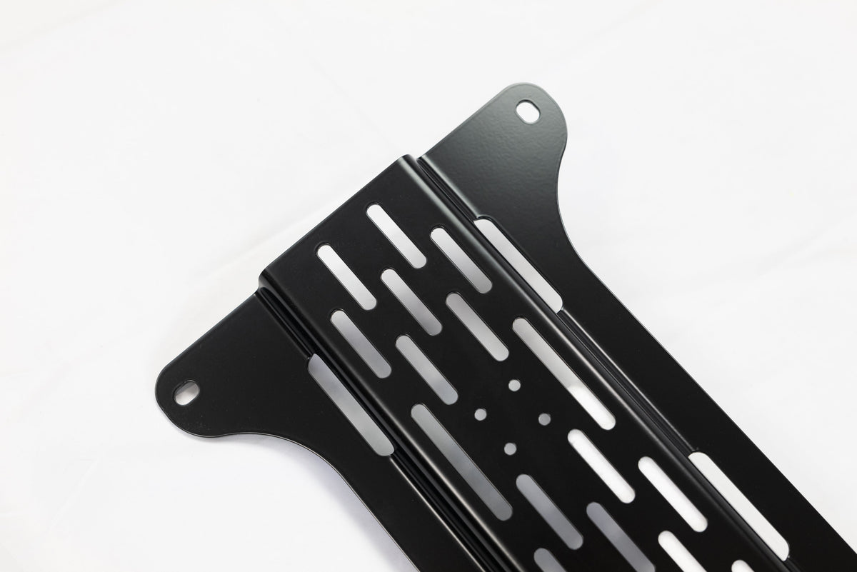 Overland Kitted Universal Mounting Plate for MAXTRAX® Mini