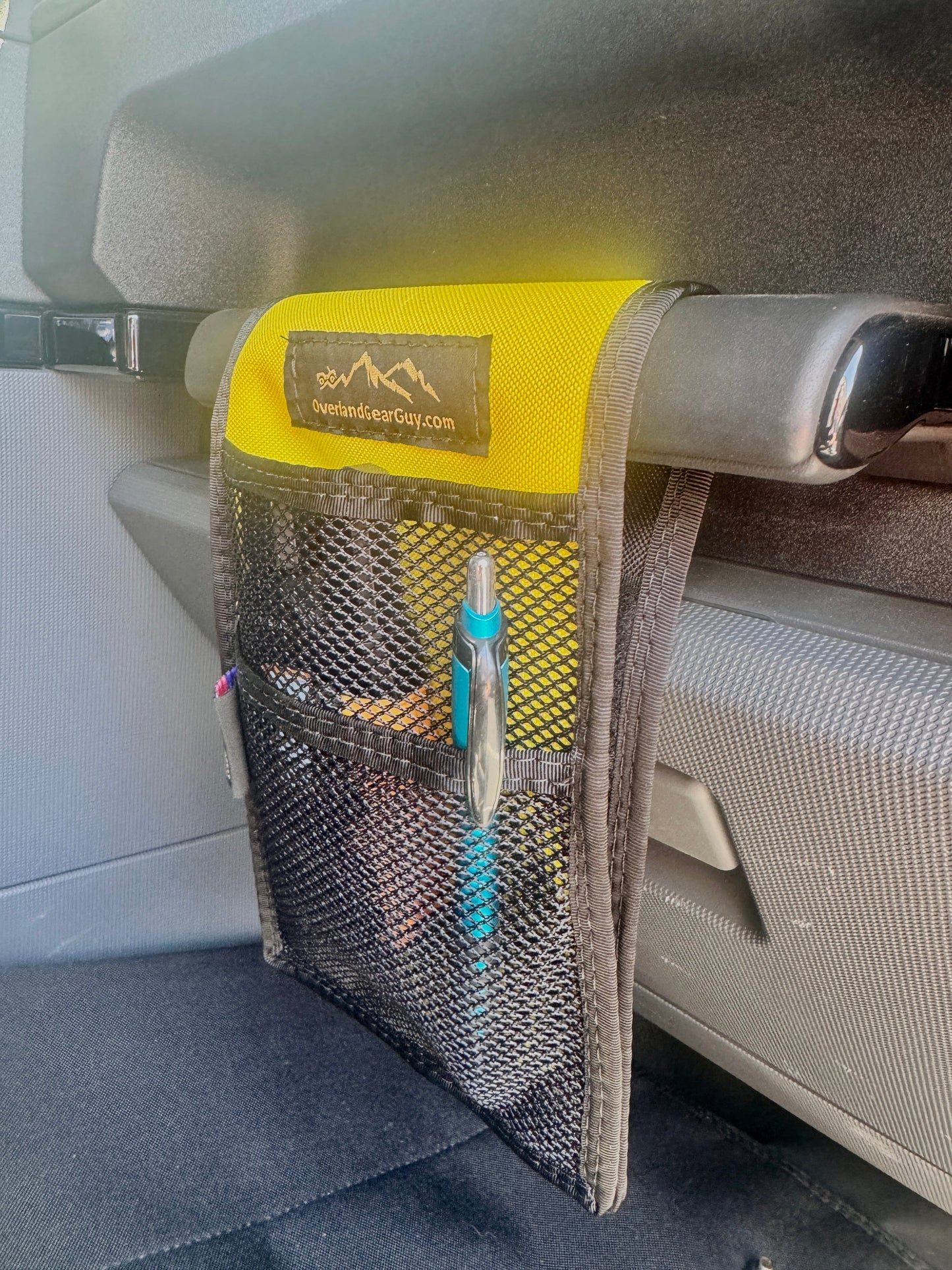 Grenadier Grab Handle Pouch