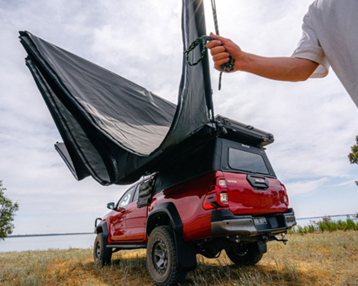 Deltawing 270 6.5 ft FreeStanding Awning - Left Side of Vehicle