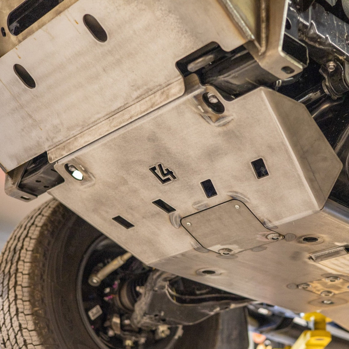 Tacoma Front Skid Plate / 2nd Gen / 3rd Gen / 2005-2023 | Hammer Black Powder Coat
