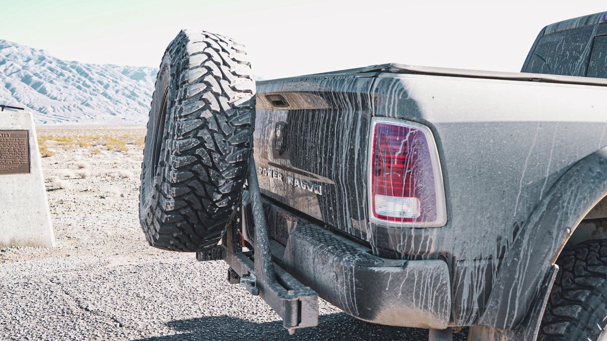 UltraSwing® Mega-Fit Spare Tire Hitch Mount | RiGd Supply